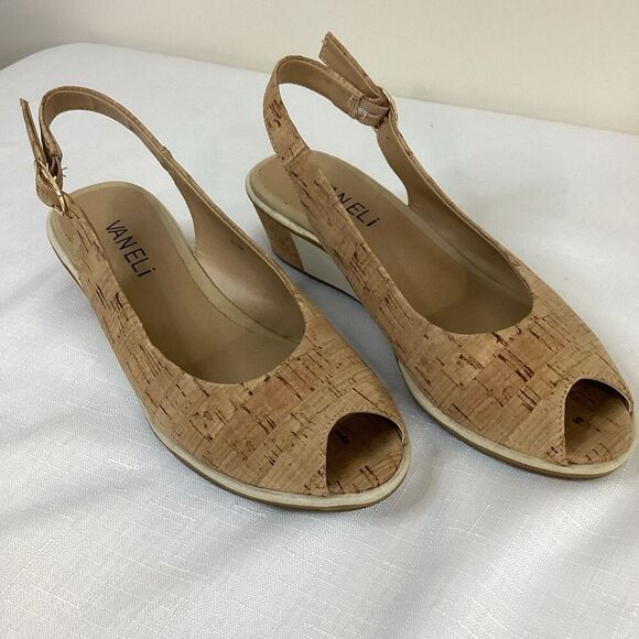 VANEli - Picture 1 of 7